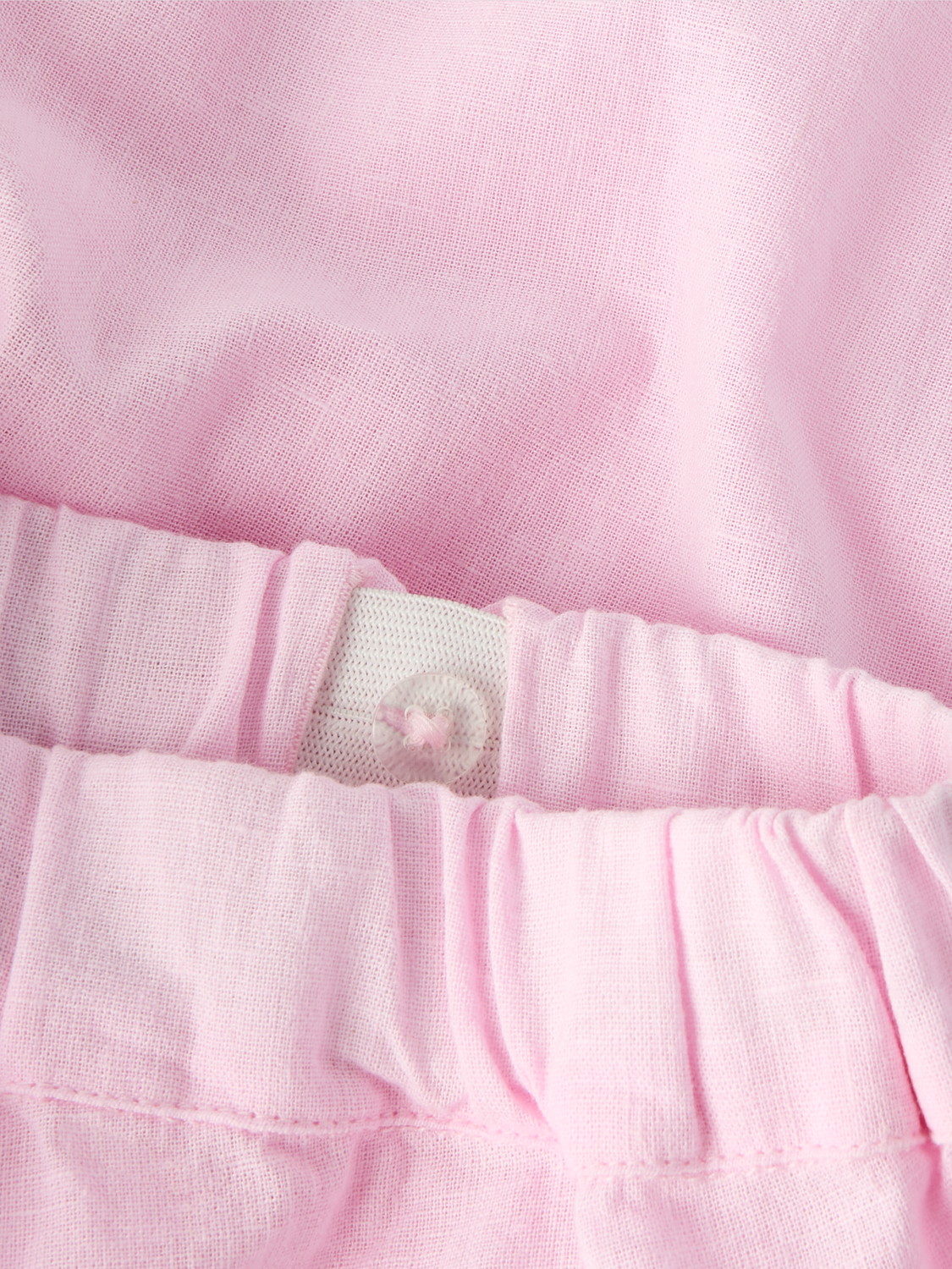 model_shot-front_full